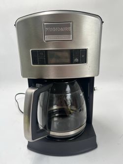 Frigidaire Professional FPDC12D7MS 12-Cup Programmable Coffee Maker