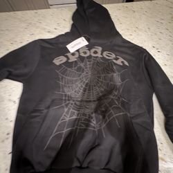 Black Spider Hoodie, And Airpods