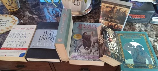 Lord Of Rings And Hobbit DVD And Books Of Sorts 