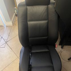 bmw e46 pair of seats 
