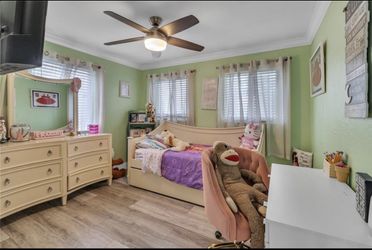 $150 Trundle Twin Size Girls Bed . Comes With Desk (no Chair & Mattress Not Included !