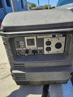 Portable Inverter Generator 120V AC 3000