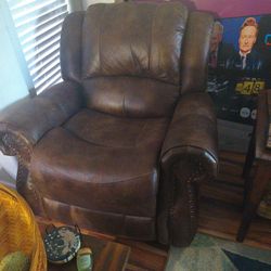 Rocking recliner
