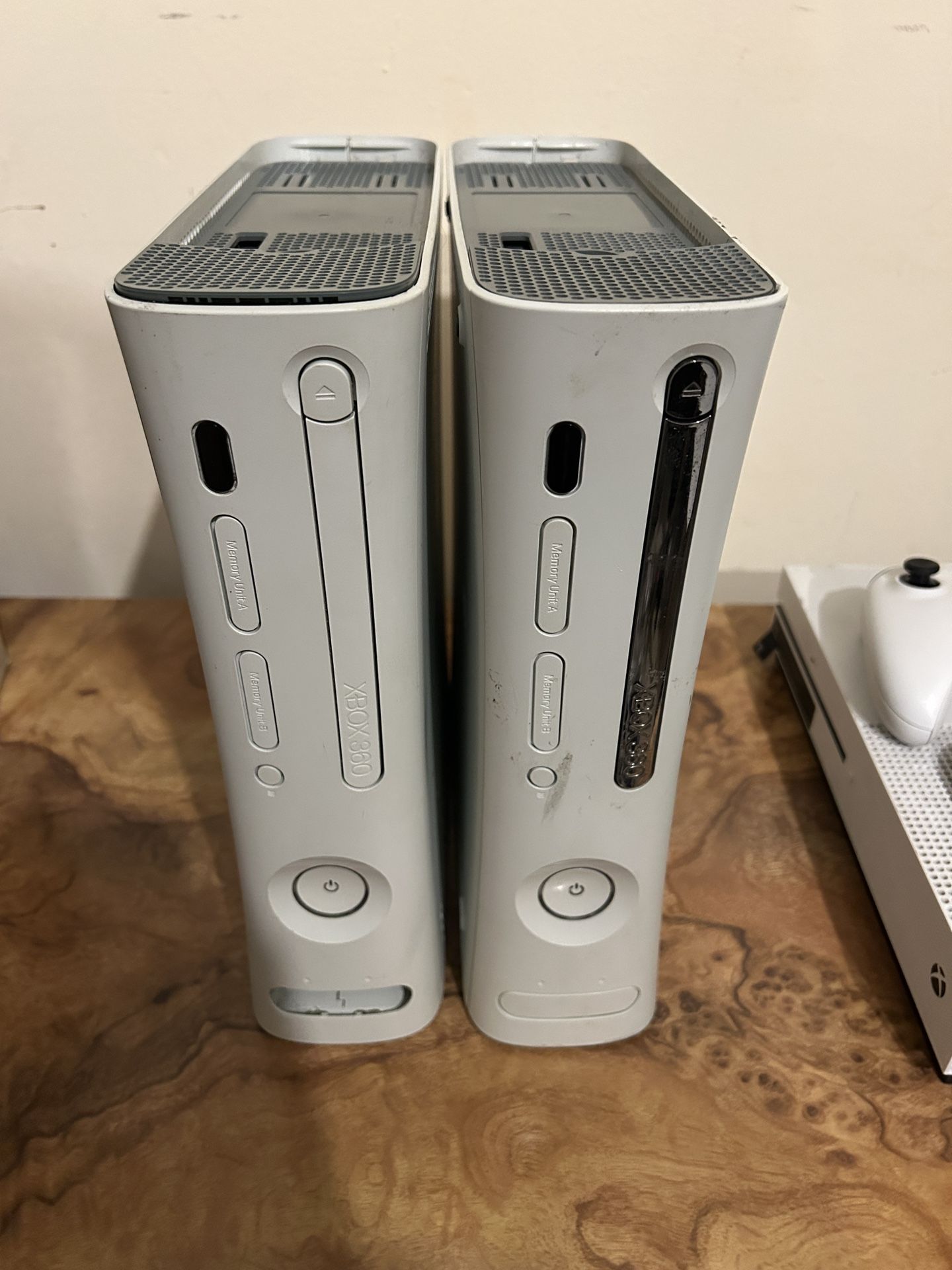 Lot Of Xbox 360s