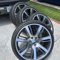 24” Cadillac Escalade platinum edition wheels 6x139.7 2000 OBO