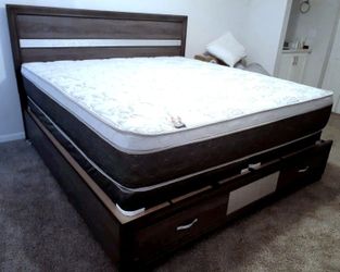 NEW KING PILLOW TOP MATTRESS 👉 Check The Description
