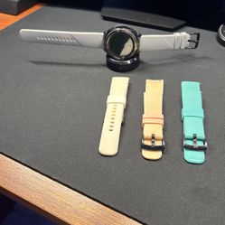 Samsung Gear Sport Watch w/ Charging Port & Bands