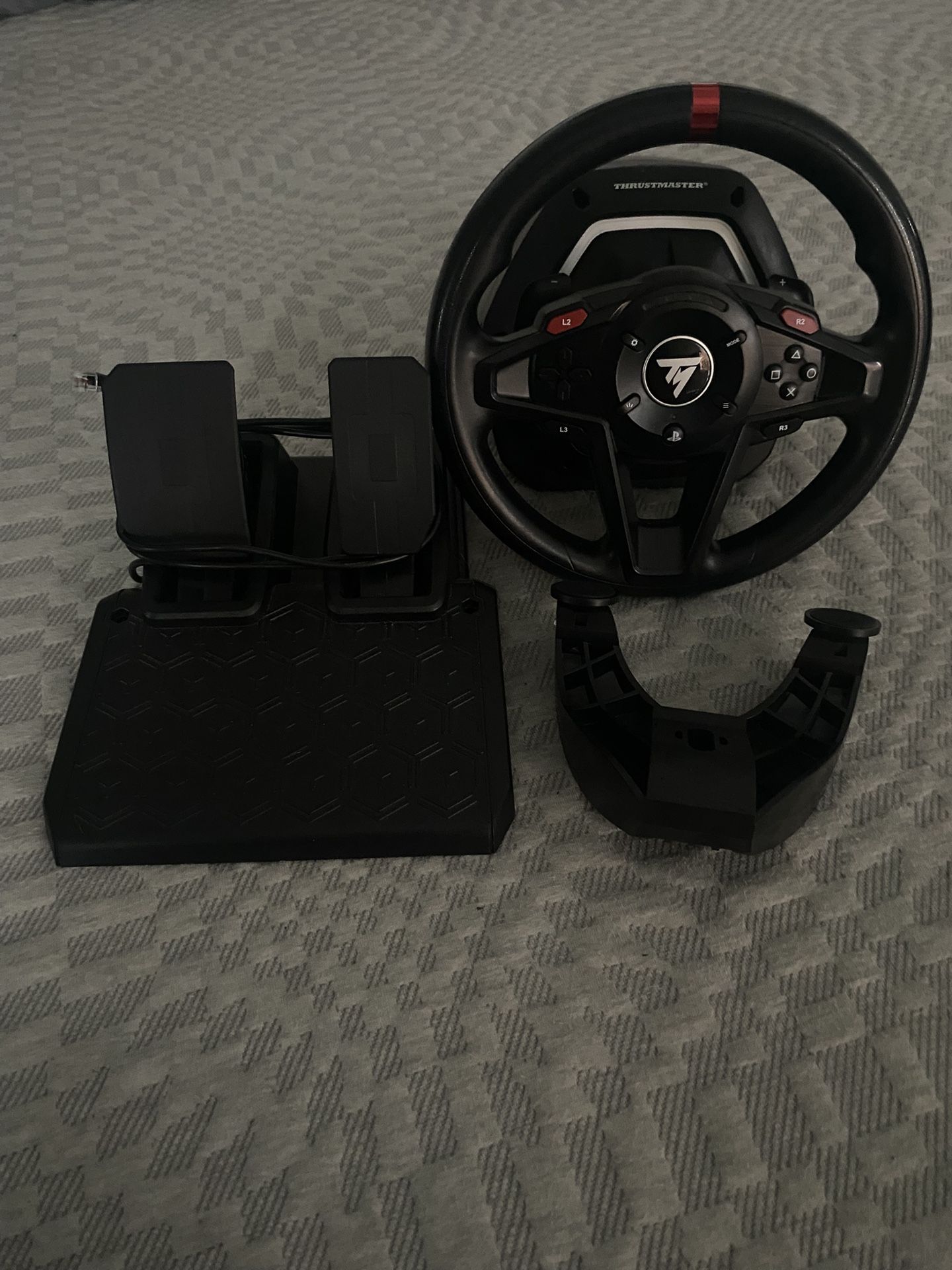 Thrustmaster T128 Racing Wheel for PlayStation 5, PlayStation 4 and PC
