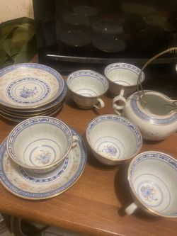 Vintage Blue And White Tea Set 