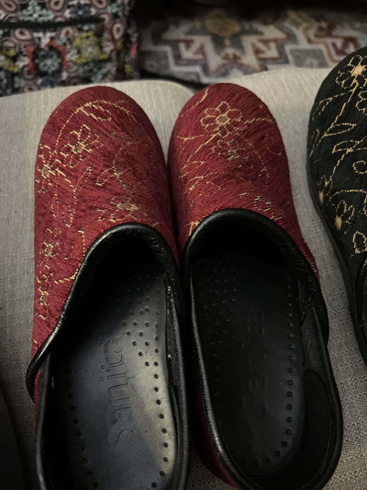 Sanita Clogs 2 Pair Black And Red