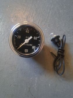 Stewart Warner mechanical oil pressure gauge