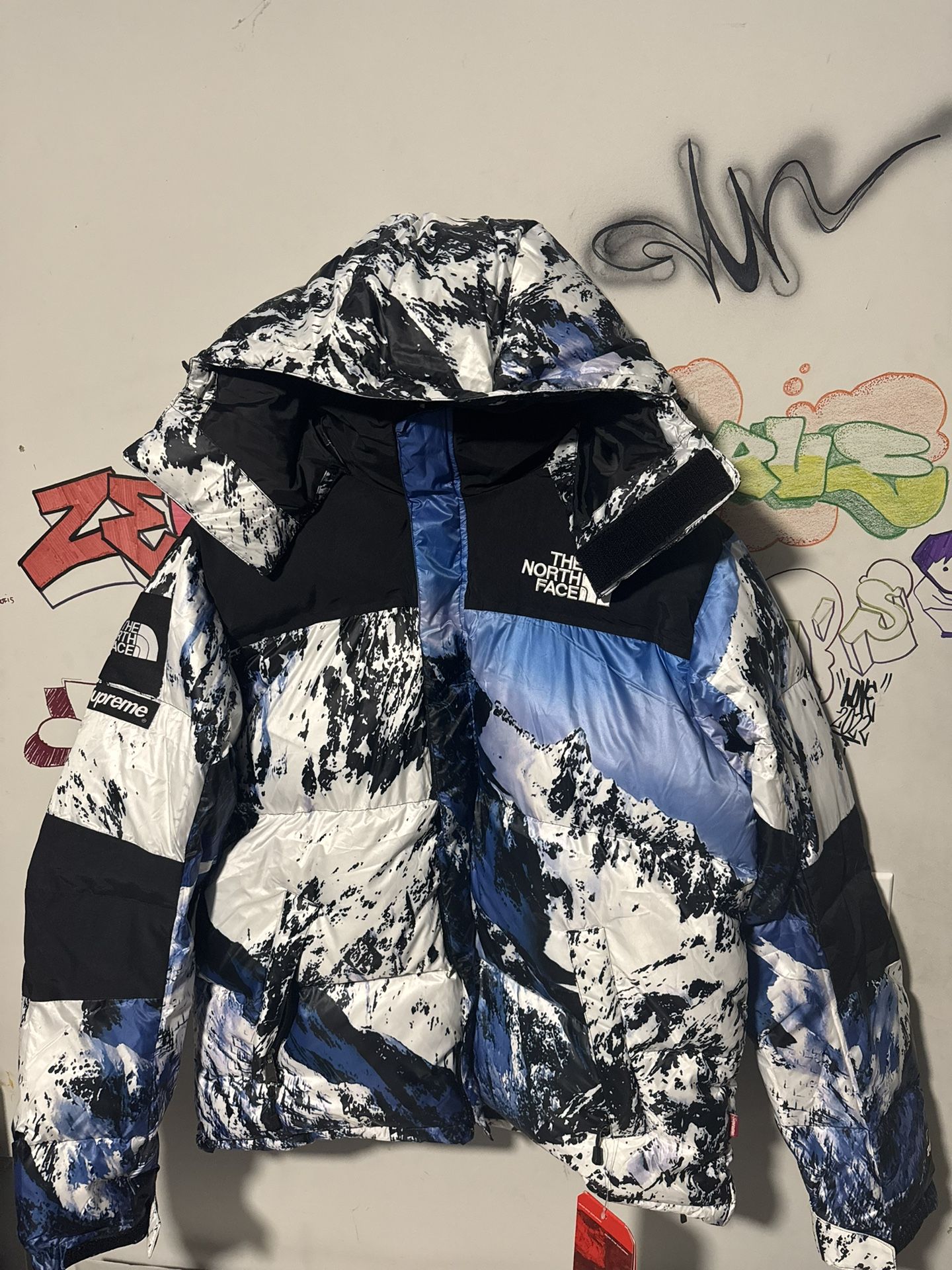 Supreme x The North Face Mountain Baltoro Jacket