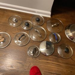 Many Pot Tops, Different Sizes, All In Glass, One Big Pot ( NO SHIPPING)