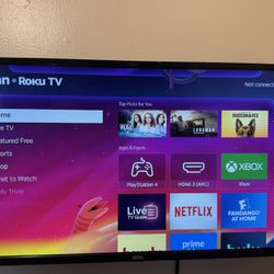 32 Inch Roku/Onn Perfect Condition No Remote 