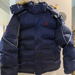 Supreme Jordan Puffer Jacket Navy Size Small Brand New