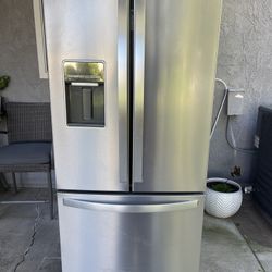 Whirlpool Refrigerator
