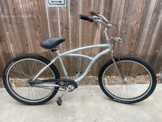 Trek 7 Speed Aluminum Cruiser
