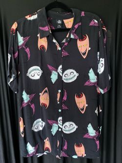 Disney Nightmare Before Christmas Men's XL Black LOCK SHOCK BARREL Button-Up