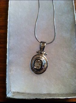 18kt White Gold Diamond Pendant 1.75 carats