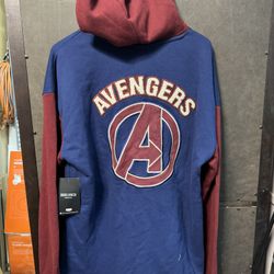 Marvel Avengers Hoodie Sweatshirt - Men’s Medium