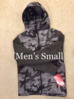 NORTH FACE / “SHADOW CAMO” Insulated Semi-Puffy Coat WATERPROOF Jacket w/ Hood / Men’s Small (S) / Retails $170 +Tax / Brand New w/ Tags!! / Camo