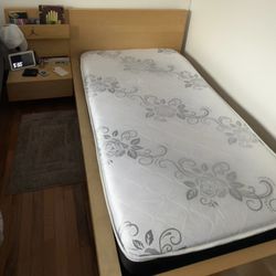 bed and mattress free
