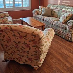 Living Room Furniture Set Of 3: Sofa And 2 Chairs 