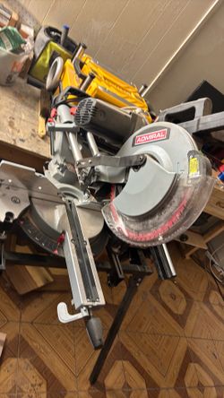 Admiral miter saw and table