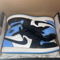 Jordan 1 Retro High OG Size 3 Youth