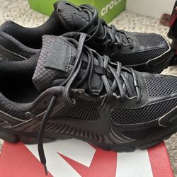 Nike Zoom Vomero 5 
