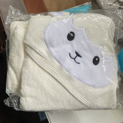 Organic Bamboo Hooded Towel For Baby And Toddler 