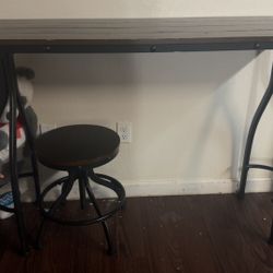 Bar Comes With 2 Stools