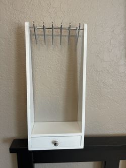 Jewelry Stand 