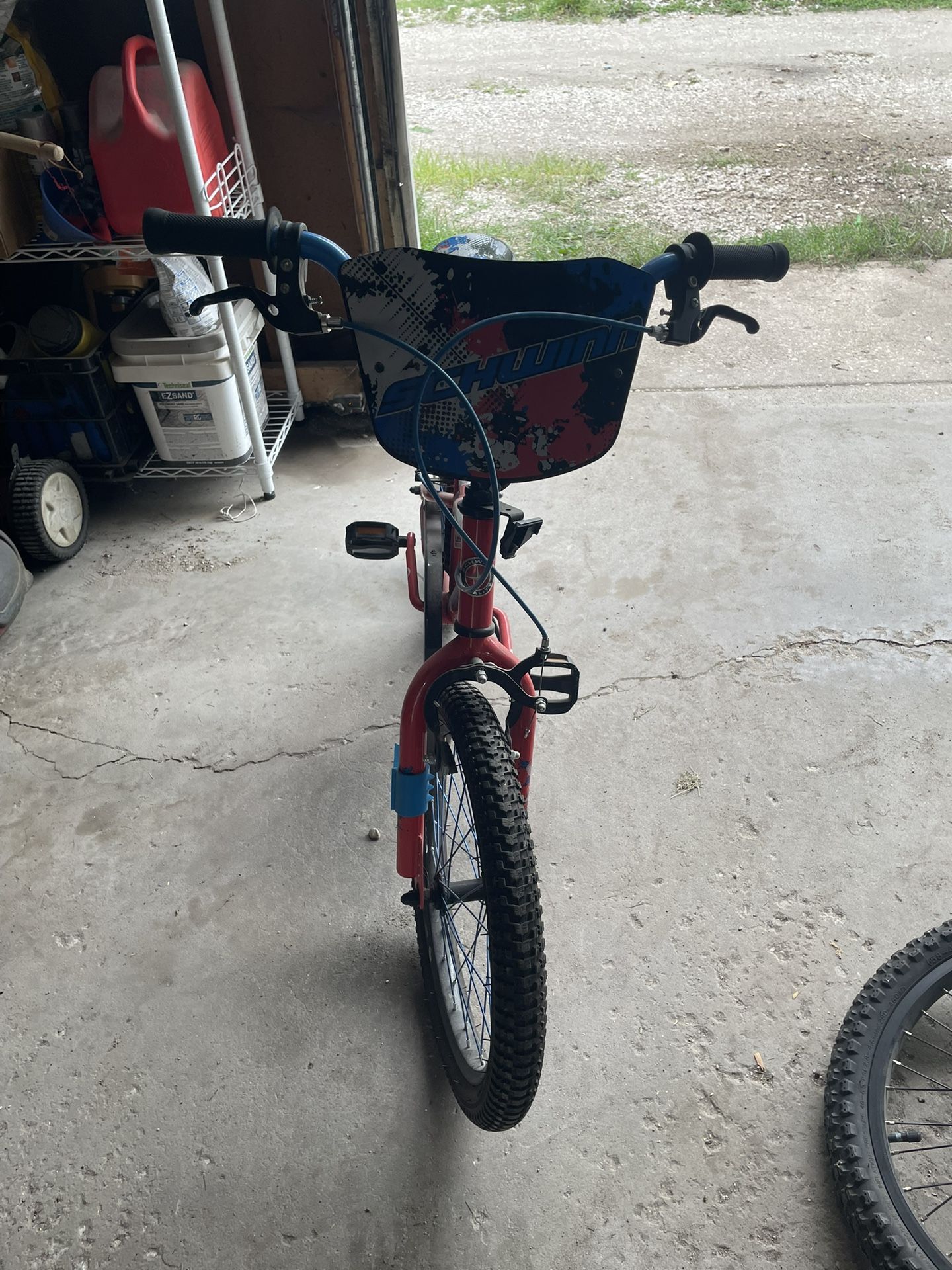 Schwinn Starter bike