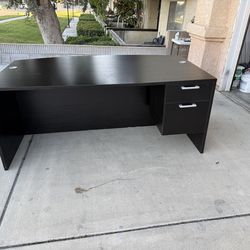 Office desk