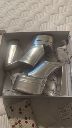 Silver Heels