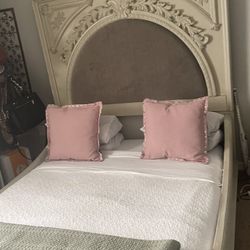 Queen Frame Only No Mattress Or Box spring 