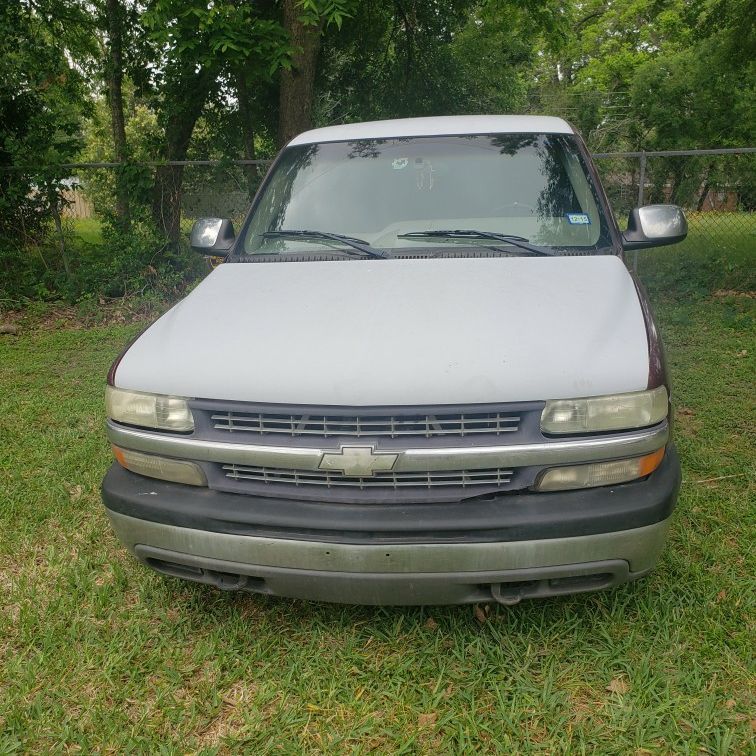 2002 Chevrolet Truck