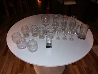 Assorted glassware