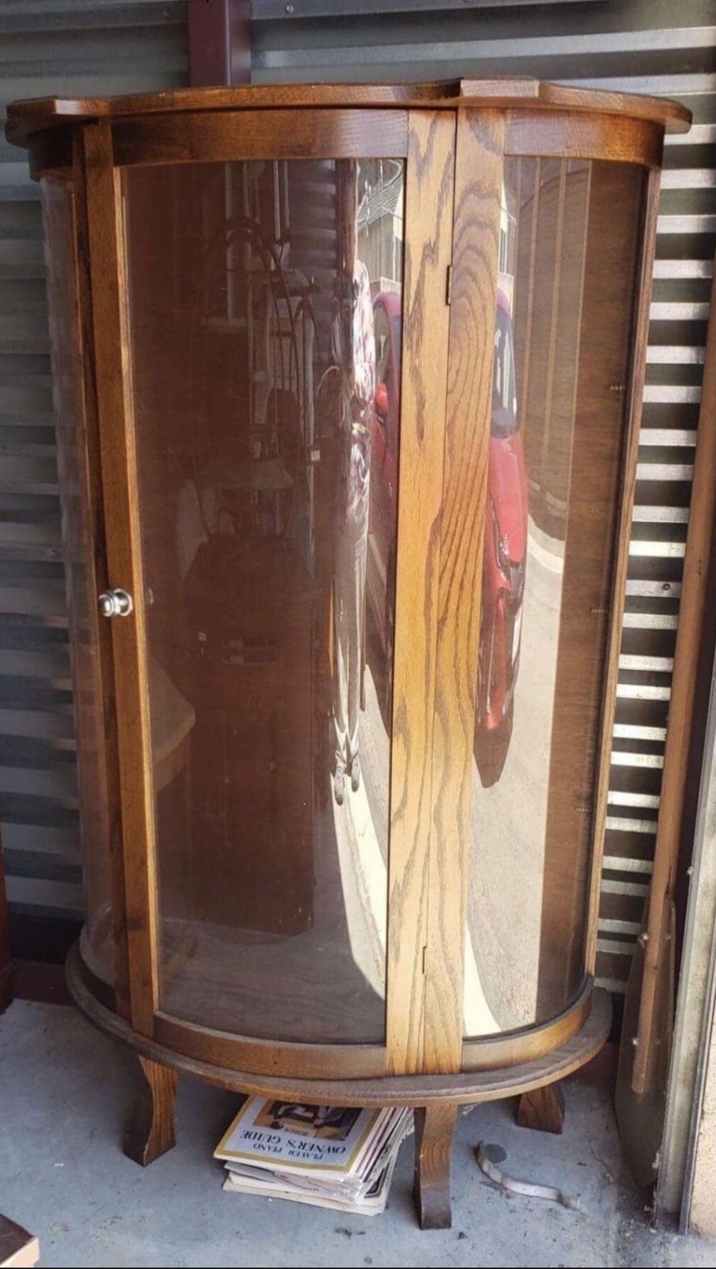 Vintage display/curio cabinet 34.5” w x 15.5“d x 58”h