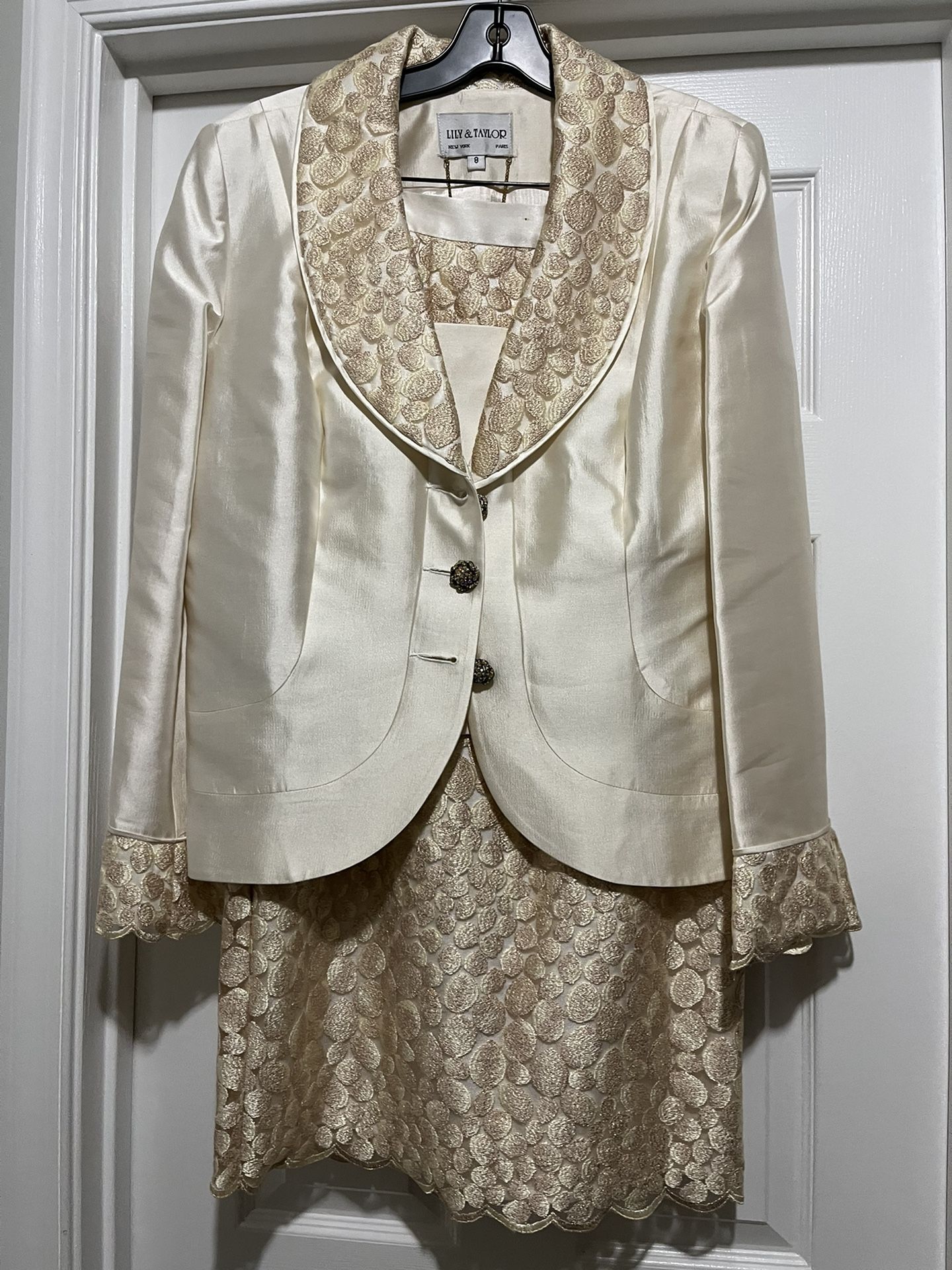Tan & Cream 2pc Suit