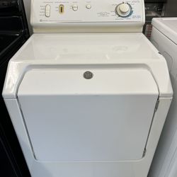 Maytag Electric Dryer( Delivery Available)