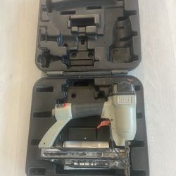 Porter Cable 16 GA Finish Nailer Model FN250B
