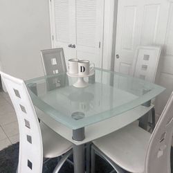 WHITE DINING CHAIRS - Tall Back 🤍🤍