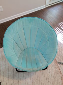 Comfy Dish/moon Chair