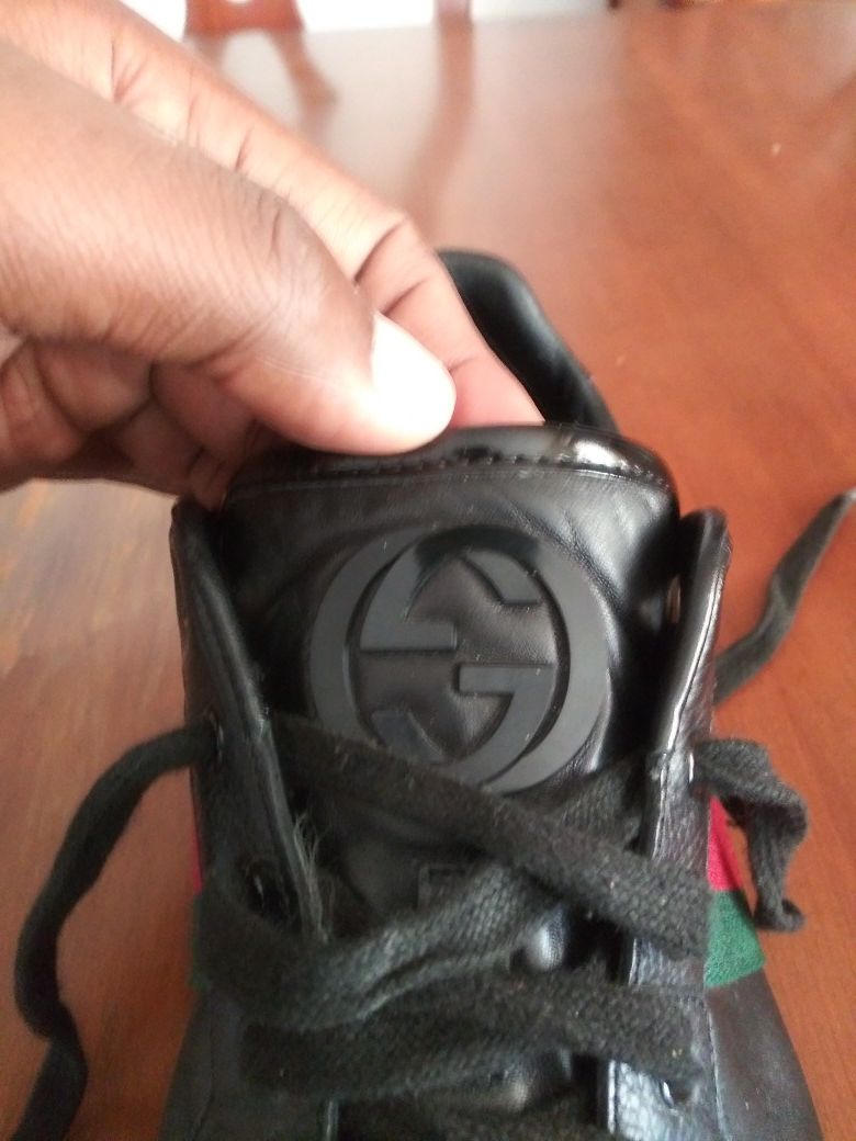 Authentic Gucci Shoe Size 10 1/2 G