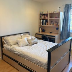 Maple Wood Bed, Mattress & Hutch