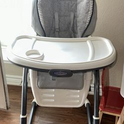 Graco Blossom 6 In 1 Convertible High chair - Raleigh