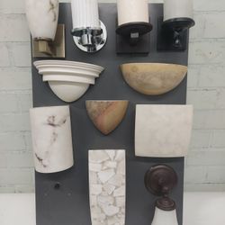 $10  -  Wall Lights (Sconces)