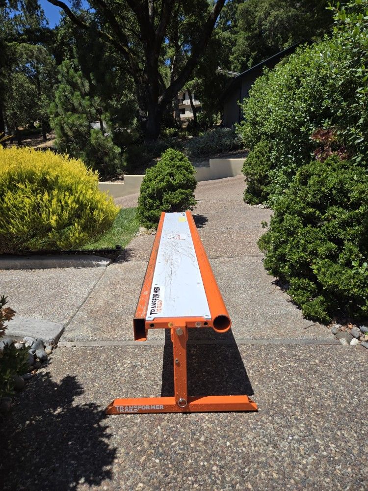 8ft Transformer Rail